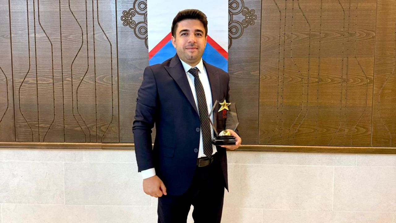 Gazeteci ve sunucu Orhan’a GGC’den Mansiyon Ödülü aldı