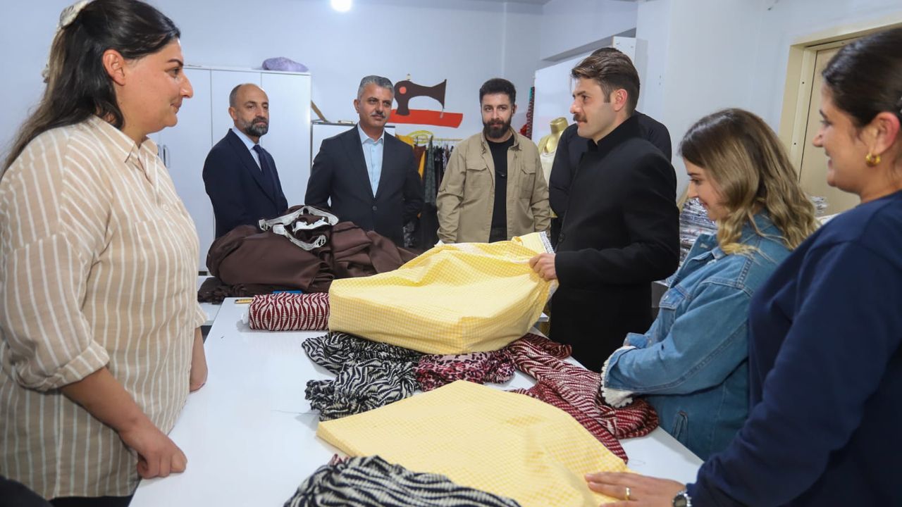 Kaymakam Cebeci ve başkan Demir Aile Destek Eğitim Merkezine ziyaret
