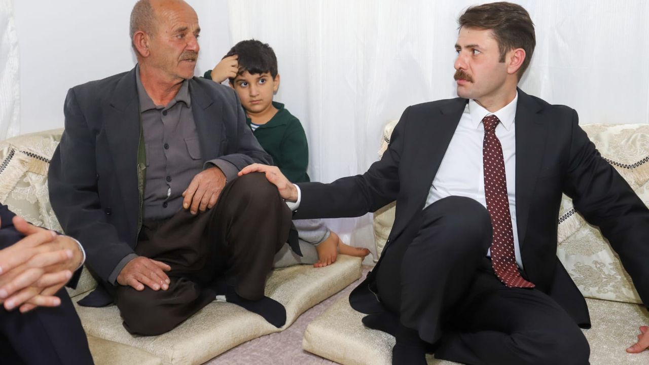 Kaymakam Cebeci gazi ve Şehit Aileleri ziyaret etti