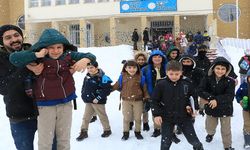 Hakkari ve ilçelerinde eğitime 1 gün ara verildi