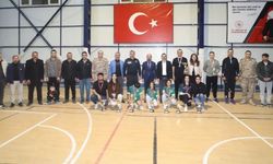 Çukurca'daki masa tenisi turnuvası sona erdi