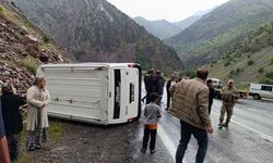 Hakkari-Çukurca yolunda trafik Kazası!