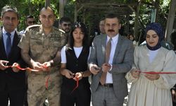 Çukurca’da resim sergisi düzenlendi