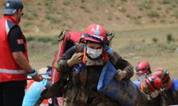 Hakkari UMKE ekibinden tatbikat