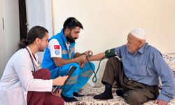 Derecik Devlet Hastanesi Evde Bakım Hizmetleri ev ev geziyorlar