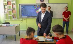 Kaymakam Cebeci, Köprülü Mükerrem Akhanlı Yatılı Bölge Ortaokulu’nu Ziyaret Etti