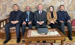 AK Parti İl Başkanı Kaya, Gazetecilerle Bir Araya Geldi