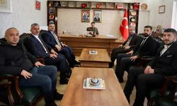 AK Parti Heyetinden Çukurca Kaymakamı Cebeci’ye Ziyaret