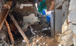 Hakkari’de Kaya Düşmesi: Bir Ev Kullanılamaz Hale Geldi