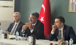 Vali Ali Çelik, Yüksekova’da Muhtarlarla İstişare Toplantısı Yaptı