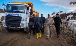 Vali Taşyapan heyelan bölgesinde incelemelerde bulundu