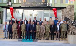 Çukurca 'da  Sancak ve Komuta Devir Teslim Töreni düzenlendi