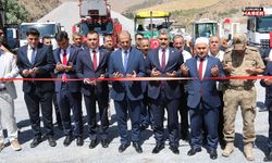 Hakkari’ye 128 milyon liralık 20 yeni araç hizmete alındı