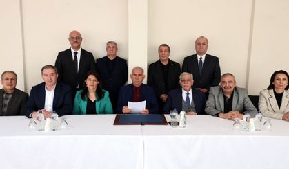 Abdullah Öcalan: PKK silah bırakıp, kendini feshetsin