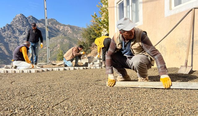 Başkan Şakar, Çalışmaları yerinde inceliyor