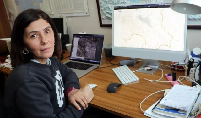 Prof.Dr. Azad Sağlam Selçuktan, Hakkari için Deprem açıklaması