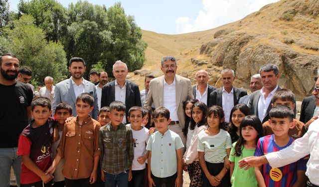 Köy Halkı Taleplerini İletti, Vali Çelik Çözüm Talimatı Verdi