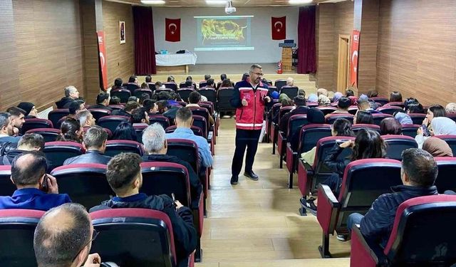 Çukurca’daki öğretmenlere acil durum eğitimi