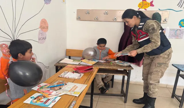 Yüksekova’da kurumlar organik beslenmeye dikkat çekti