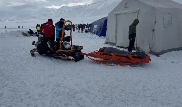 Yüksekova’daki kayaklı koşu yarışmasında 5 sporcu yaralandı