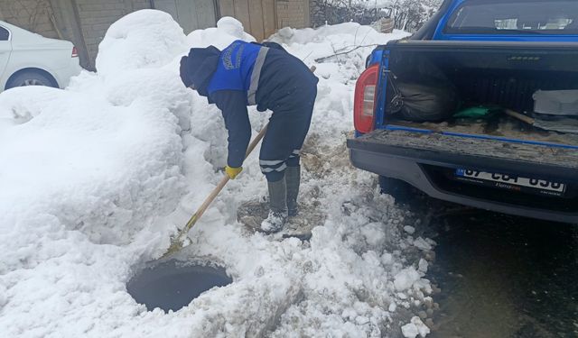 Kışın Zorluklarına Karşı Geceli Gündüzlü Mücadele