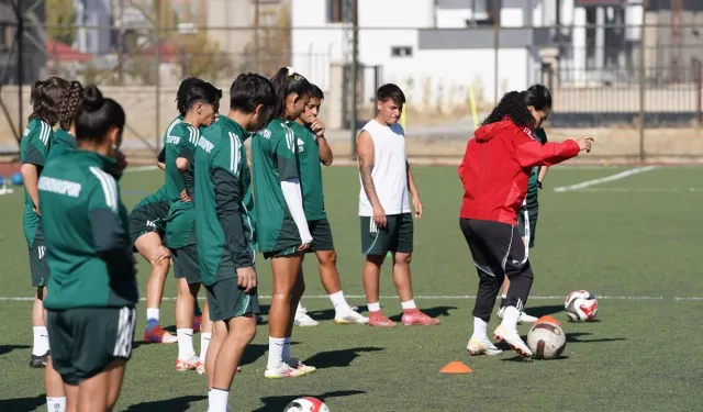 Yüksekova Spor–Trabzon aspor maçı ertelendi