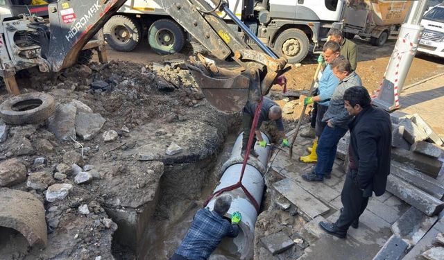 Çukurca’da Yoğun Yağış Sonrası Hasar Gören Altyapı Onarıldı