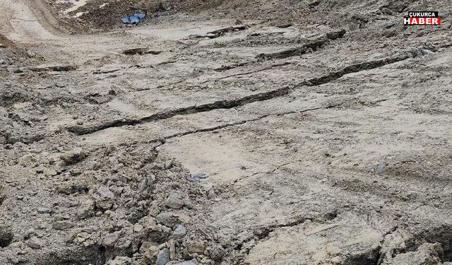 Hakkari-Van yolunda alternatif güzergah da çöktü