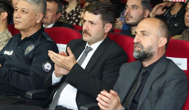 Çukurca’da “Zamanın Bir Ömür, İlim: Ahmed-i Hanî” Programı Düzenlendi