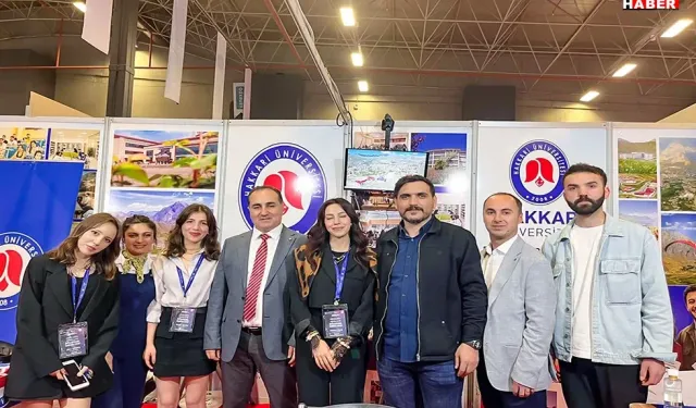Gençlere Kariyer Köprüsü: Hakkari Üniversitesi Fuarda Yerini Aldı