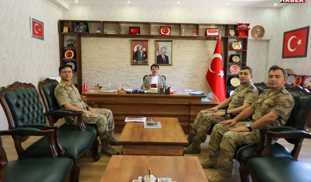 Binbaşı Kaplan ve Yüzbaşı Türken'den Kaymakam Cebeci'ye Veda Ziyareti