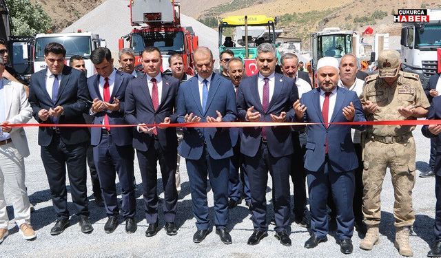 Hakkari’ye 128 milyon liralık 20 yeni araç hizmete alındı