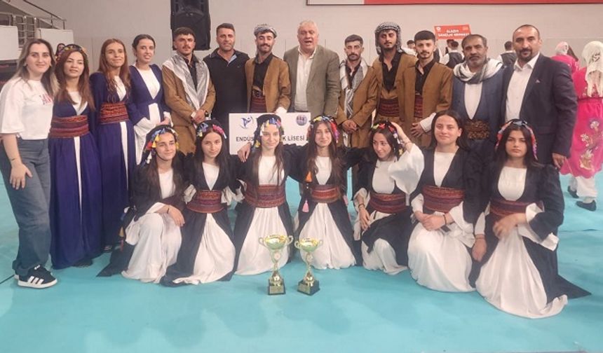 Hakkari’nin Kültürü Türkiye Sahnesine Taşınıyor