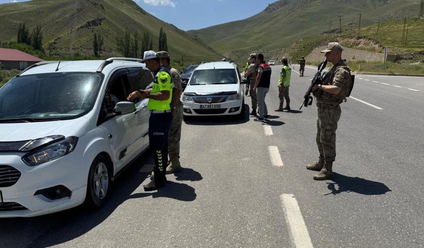 Denetim: 1 Araç Trafikten Men Edildi