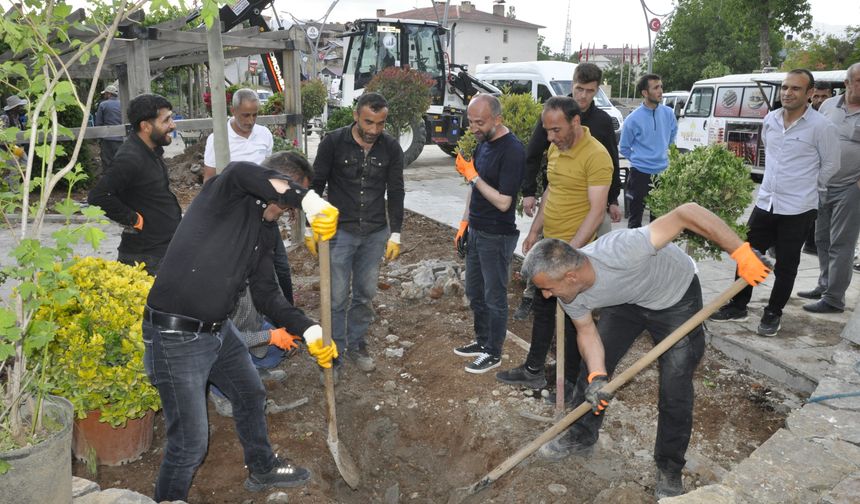 Çukurca Belediyesi’nden park ve Yeşil Alan çalışmaları
