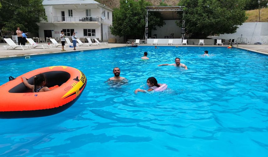 Depin Tatil Köyü Gençlerden Yoğun İlgi Görüyor