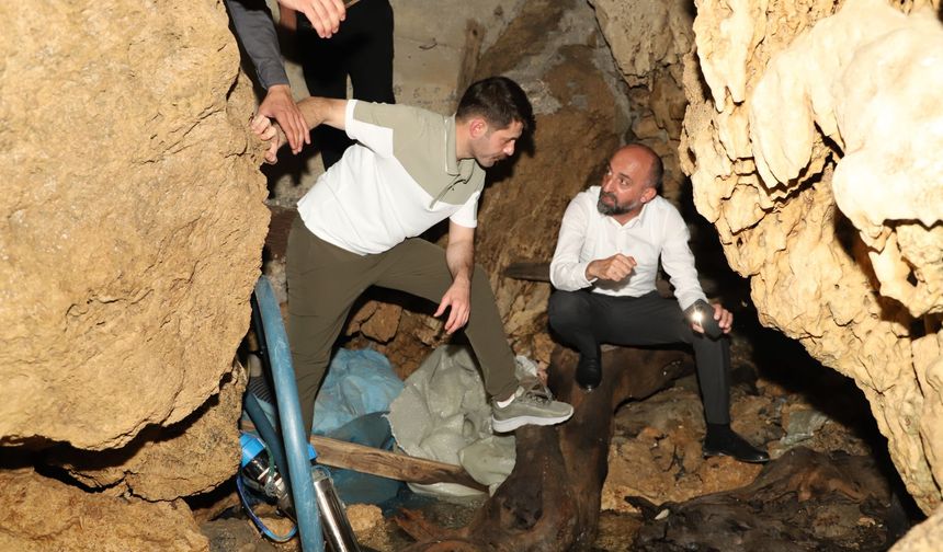 Kaymakam Cebeci, Çukurca'nın Su Sorununu Yakından Takip ediyor