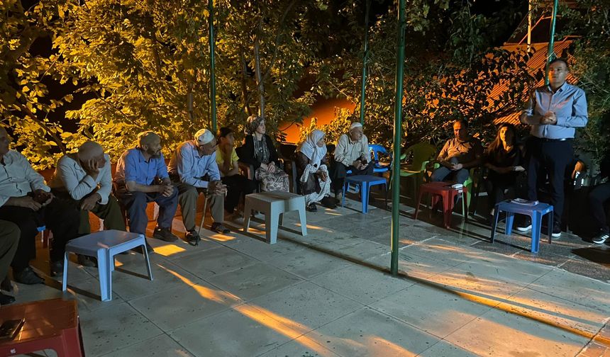 DEM Parti Çukurca’da Halkla Buluştu