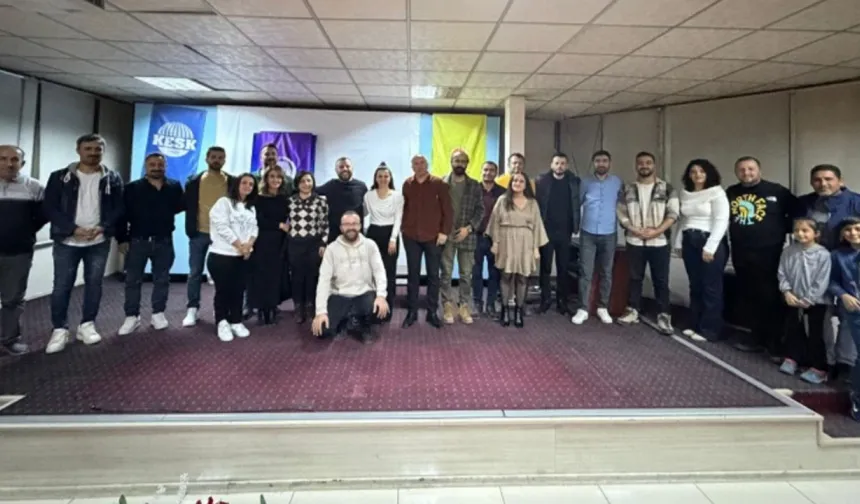 Hakkari'de Kürtçe Stand-up Gösterisi!