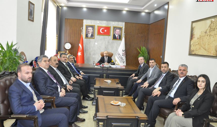 Alkayış, Çukurca ilçesini ziyaret ederek partililerle bir araya geldi.