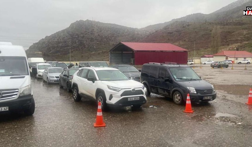 Üzümlü Sınır Kapısı’nda Arıza: Araç Kuyrukları Oluştu