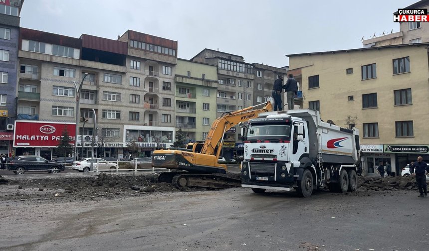 Hakkâri’de Kent Meydanı Projesi Başladı