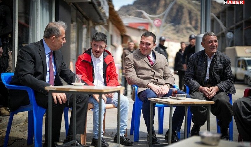 Vali Taşyapan Çukurca’da Vatandaşlarla Buluştu