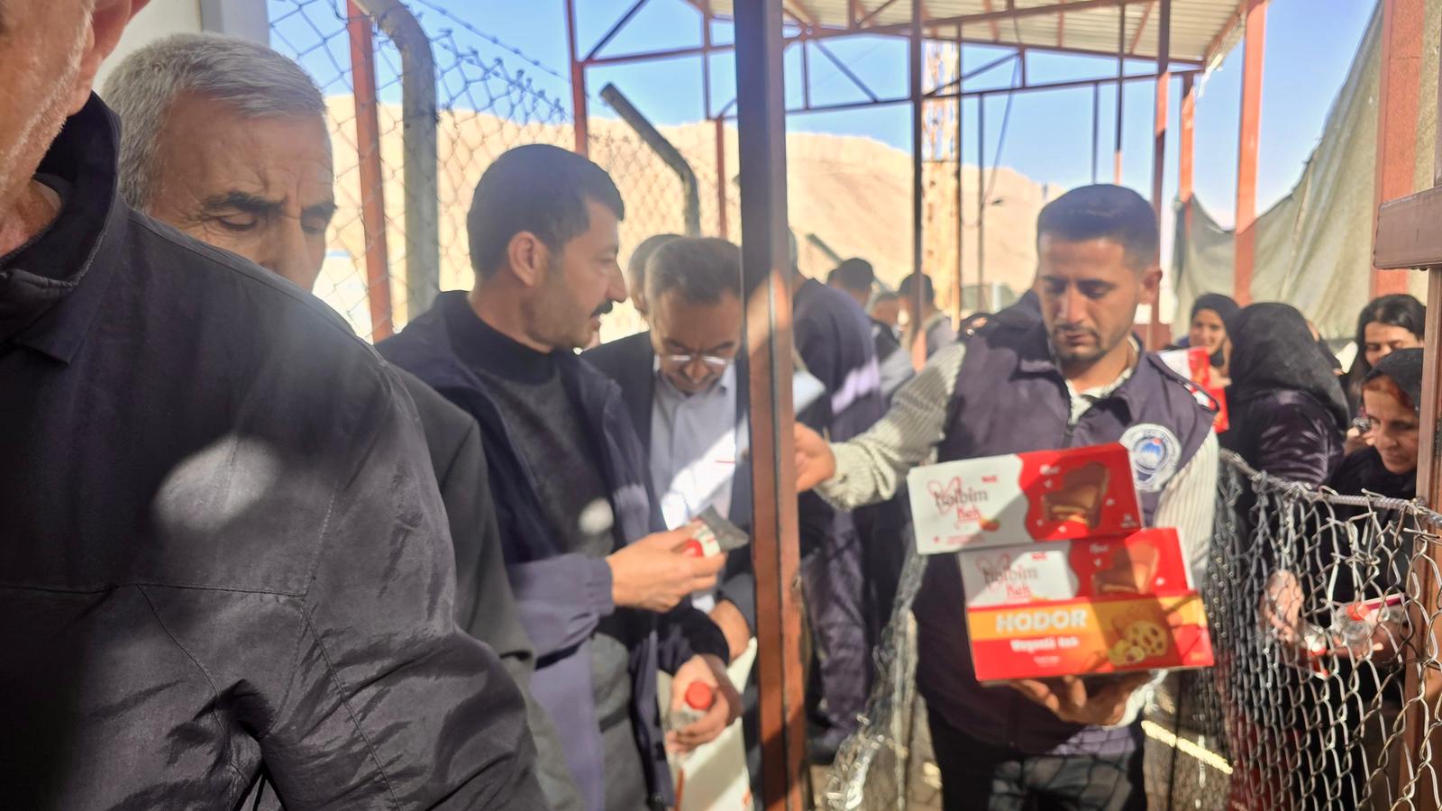 74127Ea8 1808 49D9 B7F2 81Ef3Bc03382