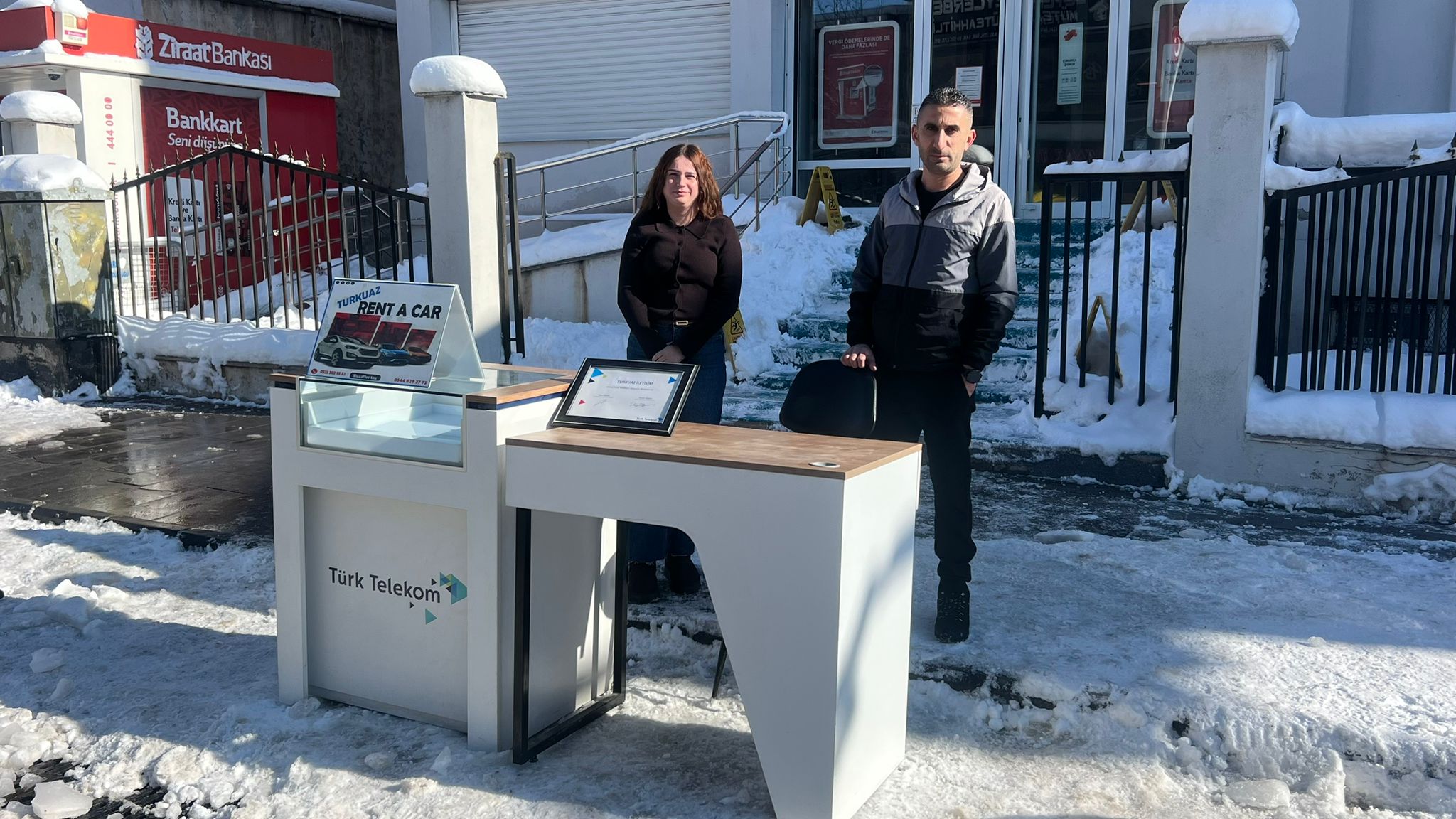 08C5C5Ab 5993 4B1B 8C8A 4C4080C33774