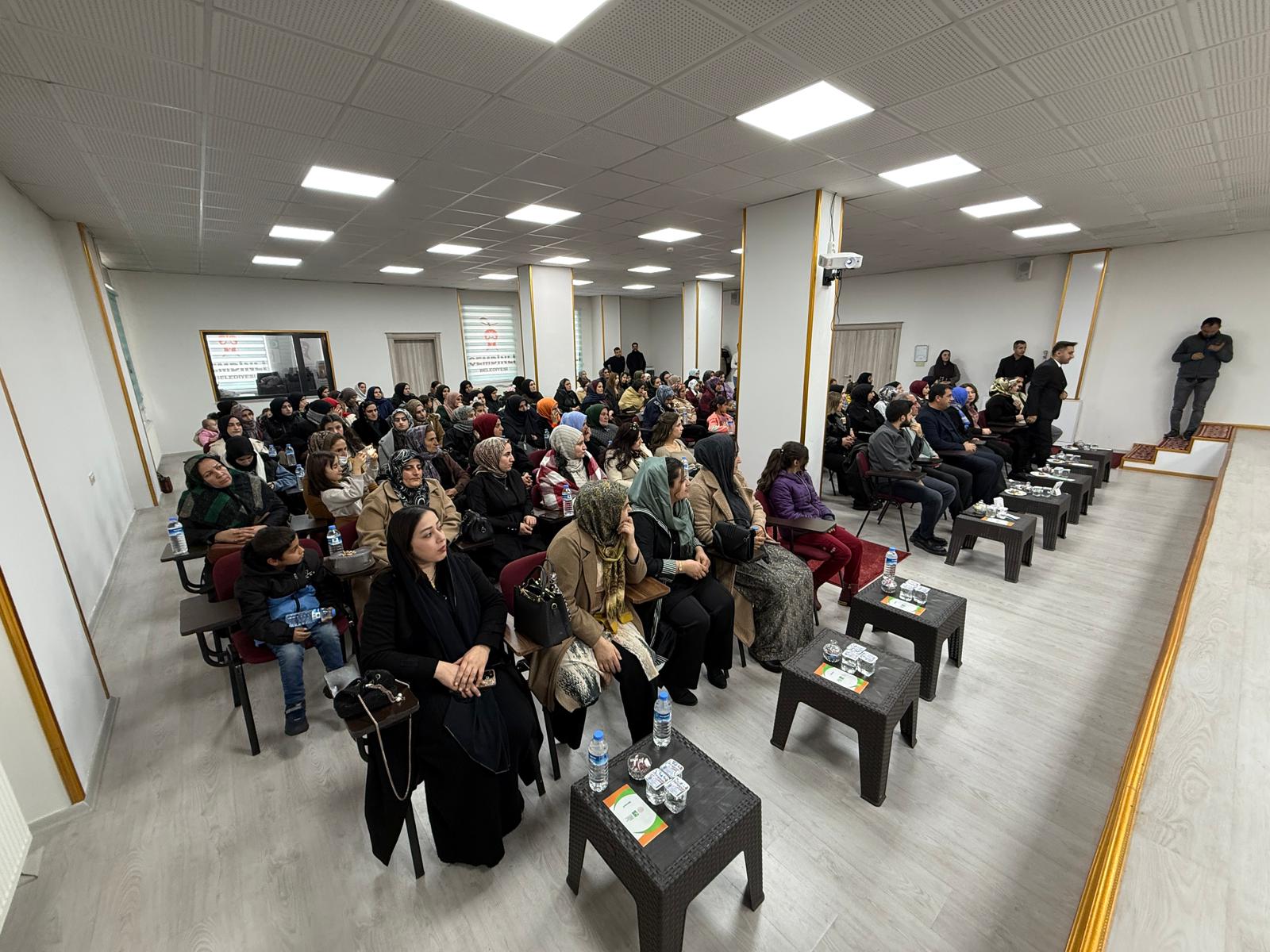 09B4B85E E092 48E6 Ae96 939C6F306298