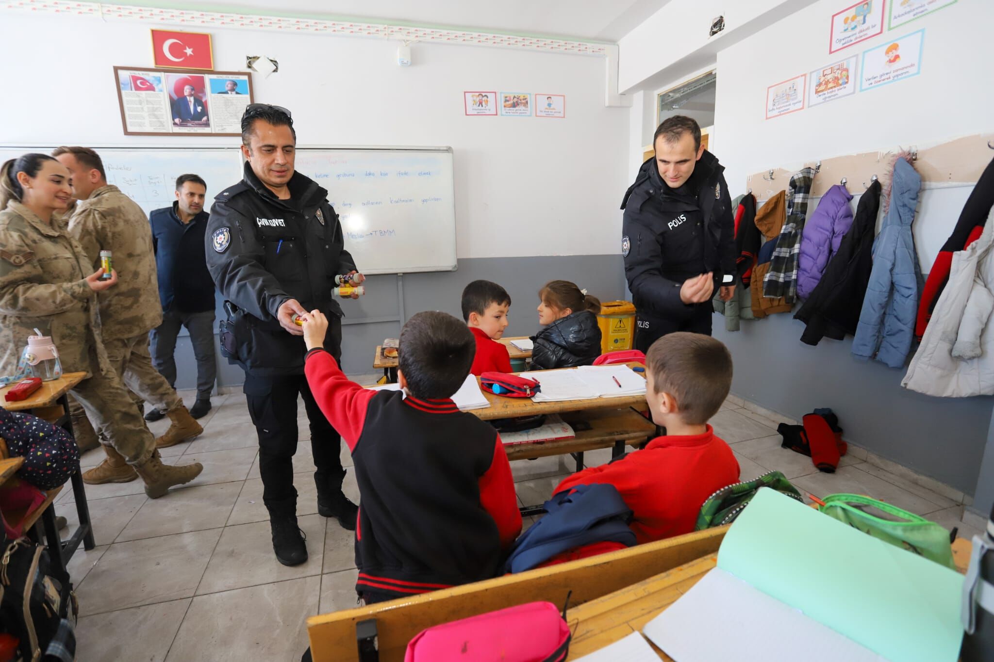 2B26C7D8 2C6A 45F3 89C8 F722E199843F